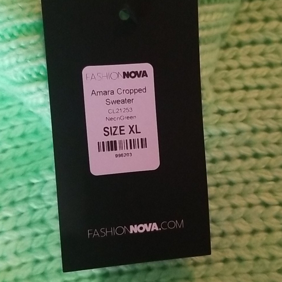 NWT Fashion Nova Amara Cropped Sweater - SZ XL - Picture 2 of 6